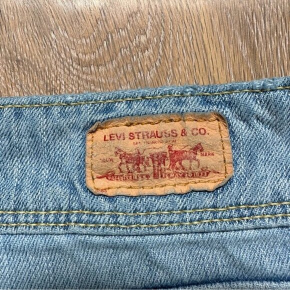 Y2K Levi’s Jeans Genuinely Crafted - Size 7 Junior - Picture 8 of 15